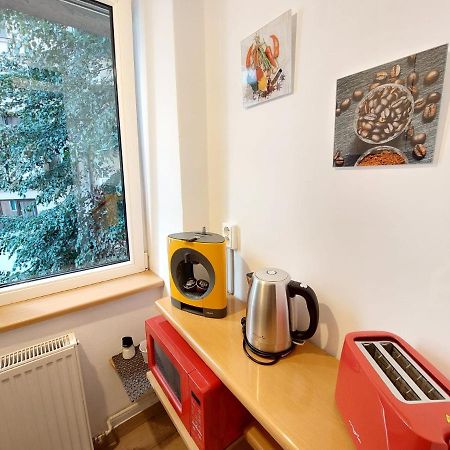 Laroka House Cosy Studio Universitate Boekarest Buitenkant foto