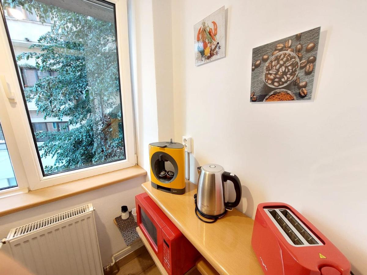 Laroka House Cosy Studio Universitate Boekarest Buitenkant foto